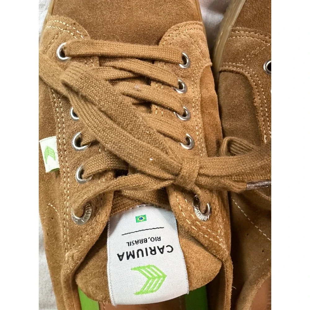 Cariuma Low Top Sneakers Unisex 11.5/13‎ Tan Suede Casual Comfort Sustainable